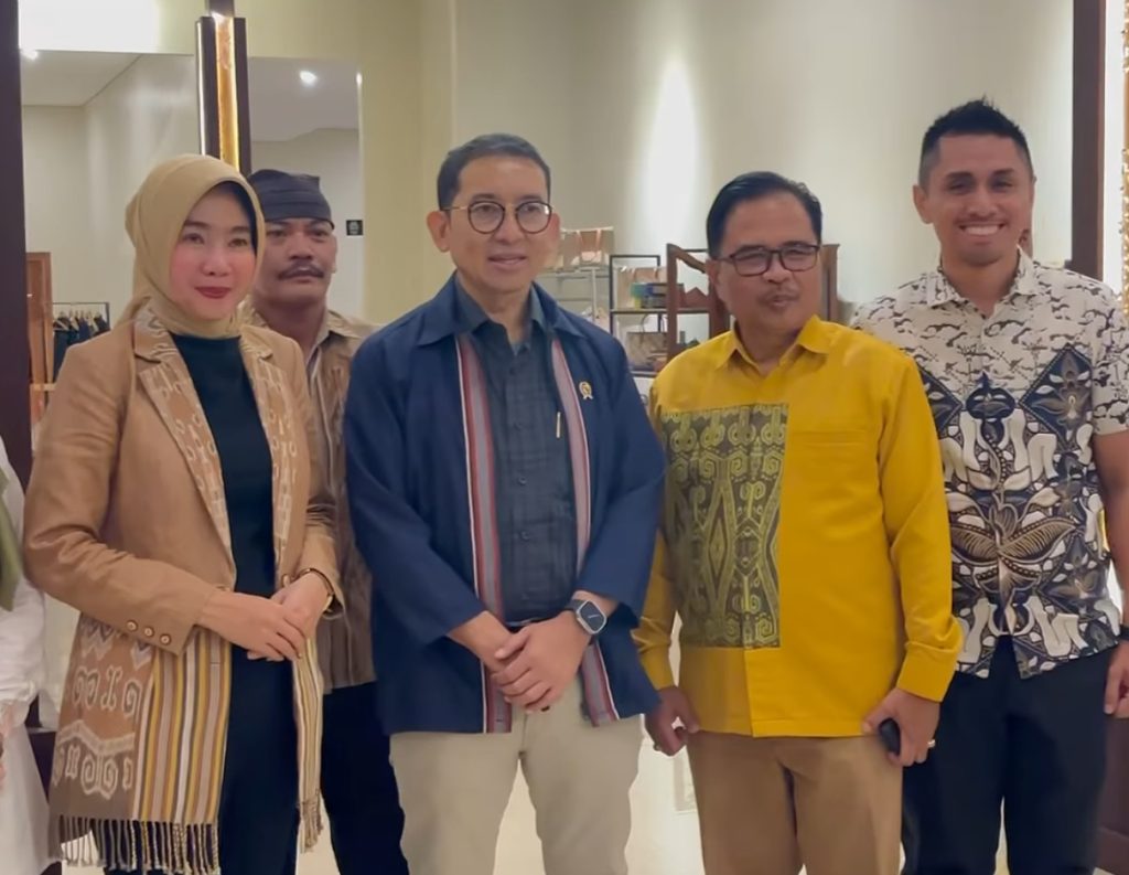 Tangkapan Layar 2025-03-25 pada 01.53.15